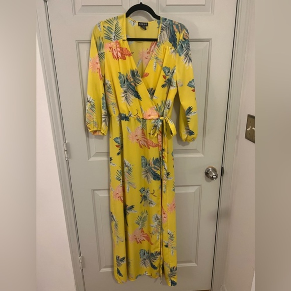 Long Sleeve Yellow Floral Hawaiian Maxi Dress Size Large